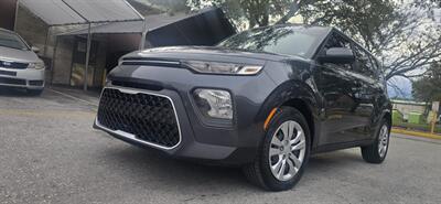 2020 Kia Soul S   - Photo 8 - Orlando, FL 32837