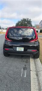 2020 Kia Soul LX - Photo 5 - Orlando, FL 32837