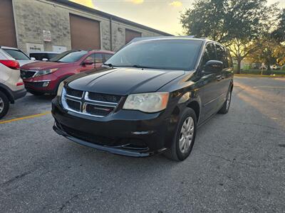 2014 Dodge Grand Caravan SXT 30th Anniversary   - Photo 3 - Orlando, FL 32837