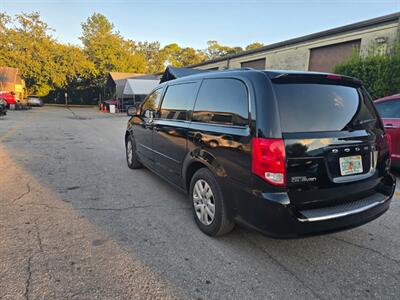 2014 Dodge Grand Caravan SXT 30th Anniversary   - Photo 5 - Orlando, FL 32837