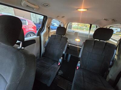 2014 Dodge Grand Caravan SXT 30th Anniversary   - Photo 11 - Orlando, FL 32837