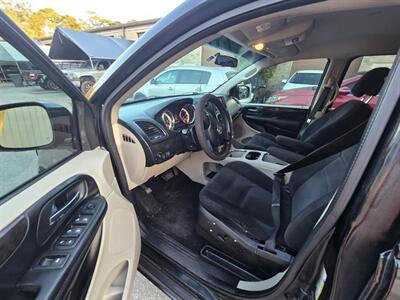 2014 Dodge Grand Caravan SXT 30th Anniversary   - Photo 10 - Orlando, FL 32837