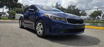 2017 Kia Forte LX   - Photo 4 - Orlando, FL 32837