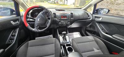 2017 Kia Forte LX   - Photo 11 - Orlando, FL 32837