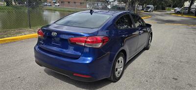 2017 Kia Forte LX   - Photo 10 - Orlando, FL 32837