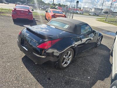 2005 Nissan 350Z Touring   - Photo 5 - Orlando, FL 32837
