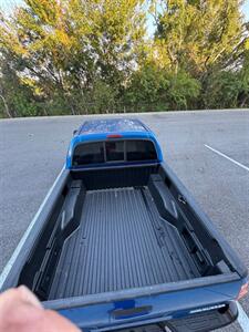 2005 Toyota Tacoma PreRunner V6   - Photo 9 - Orlando, FL 32837