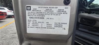 2001 Chevrolet Tahoe LS   - Photo 8 - Orlando, FL 32837