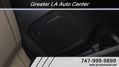 2020 Ford Escape Hybrid Titanium   - Photo 32 - Sun Valley, CA 91352