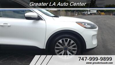 2020 Ford Escape Hybrid Titanium   - Photo 15 - Sun Valley, CA 91352