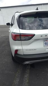 2020 Ford Escape Hybrid Titanium   - Photo 12 - Sun Valley, CA 91352