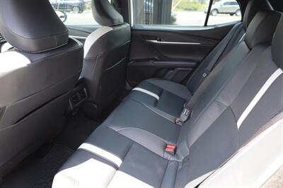 2025 Toyota Camry SE - Photo 21 - Sun Valley, CA 91352