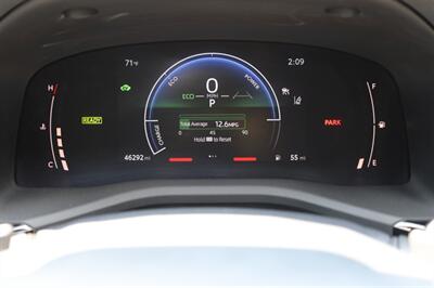 2025 Toyota Camry SE - Photo 12 - Sun Valley, CA 91352
