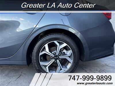 2021 Kia Forte LXS   - Photo 6 - Sun Valley, CA 91352