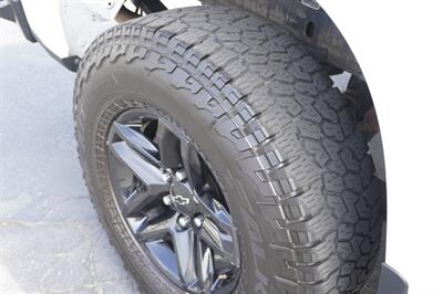 2020 Chevrolet Silverado 1500 Custom Trail Boss - Photo 12 - Sun Valley, CA 91352