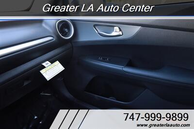 2021 Kia Forte LXS   - Photo 26 - Sun Valley, CA 91352
