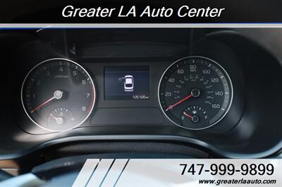 2021 Kia Forte LXS   - Photo 14 - Sun Valley, CA 91352