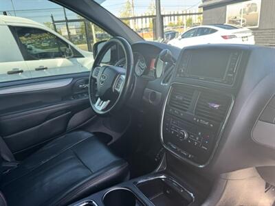 2019 Dodge Grand Caravan GT   - Photo 26 - Sun Valley, CA 91352