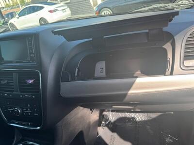 2019 Dodge Grand Caravan GT   - Photo 23 - Sun Valley, CA 91352