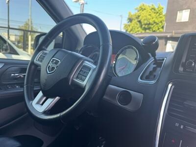 2019 Dodge Grand Caravan GT   - Photo 20 - Sun Valley, CA 91352