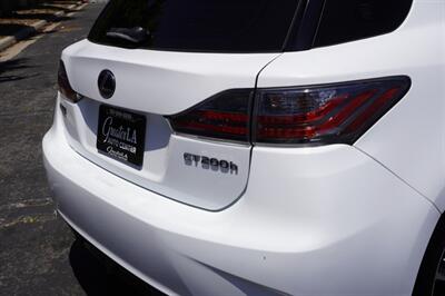 2015 Lexus CT 200h - Photo 17 - Sun Valley, CA 91352
