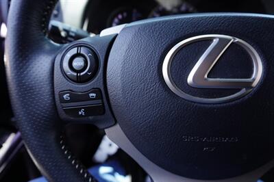2015 Lexus CT 200h - Photo 19 - Sun Valley, CA 91352
