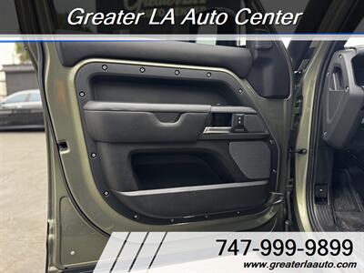 2020 Land Rover Defender 110 X   - Photo 15 - Sun Valley, CA 91352
