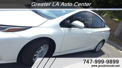 2019 Toyota Prius Prime Premium   - Photo 9 - Sun Valley, CA 91352