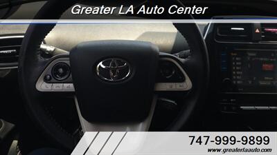 2019 Toyota Prius Prime Premium   - Photo 13 - Sun Valley, CA 91352