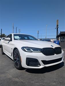 2023 BMW 5 Series 530e - Photo 3 - Sun Valley, CA 91352