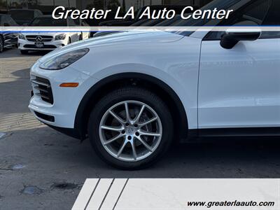 2019 Porsche Cayenne   - Photo 9 - Sun Valley, CA 91352