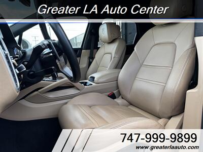 2019 Porsche Cayenne   - Photo 16 - Sun Valley, CA 91352