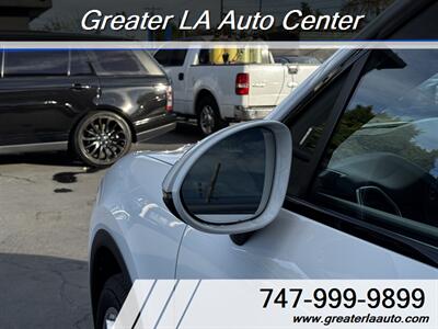 2019 Porsche Cayenne   - Photo 12 - Sun Valley, CA 91352