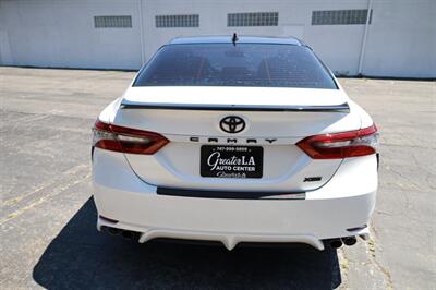 2021 Toyota Camry XSE - Photo 10 - Sun Valley, CA 91352