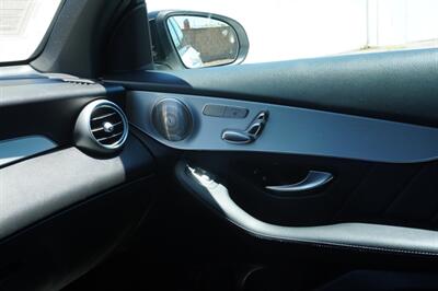 2021 Mercedes-Benz GLC GLC 300 - Photo 15 - Sun Valley, CA 91352