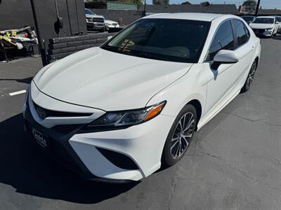 2018 Toyota Camry SE   - Photo 5 - Sun Valley, CA 91352