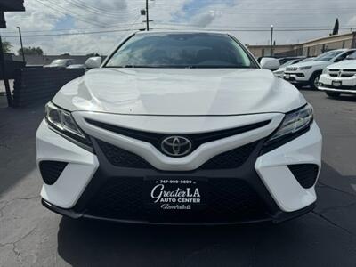 2018 Toyota Camry SE   - Photo 2 - Sun Valley, CA 91352