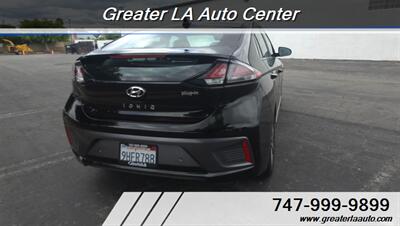 2021 Hyundai IONIQ Plug-in Hybrid Limited   - Photo 4 - Sun Valley, CA 91352