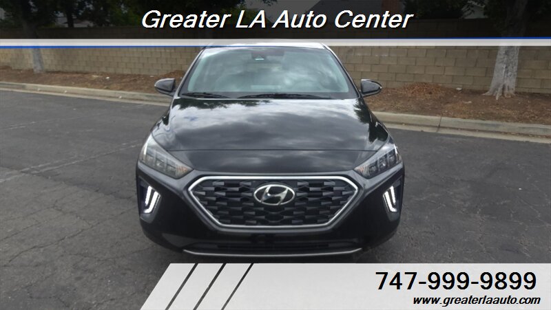 2021 Hyundai Ioniq Plug-In Hybrid Limited's photo