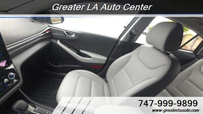 2021 Hyundai IONIQ Plug-in Hybrid Limited   - Photo 18 - Sun Valley, CA 91352