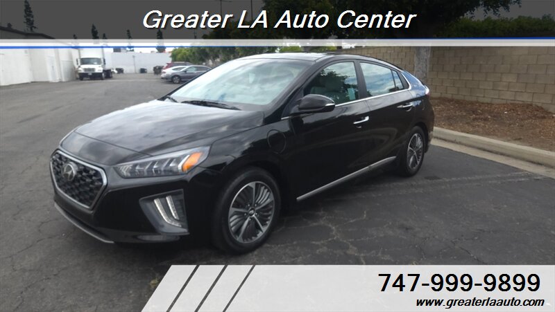 2021 Hyundai IONIQ Plug-in Hybrid Limited   - Photo 1 - Sun Valley, CA 91352