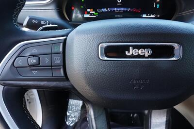 2024 Jeep Grand Cherokee 4xe - Photo 16 - Sun Valley, CA 91352