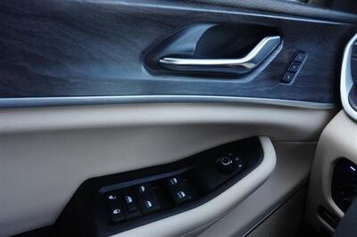 2024 Jeep Grand Cherokee 4xe - Photo 22 - Sun Valley, CA 91352