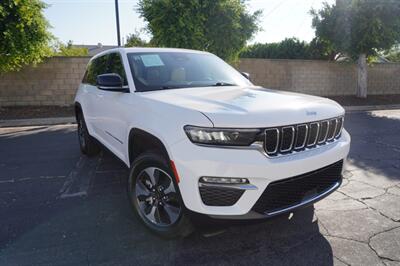 2024 Jeep Grand Cherokee 4xe - Photo 2 - Sun Valley, CA 91352