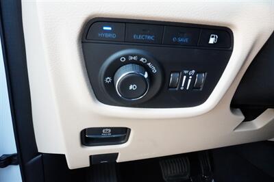 2024 Jeep Grand Cherokee 4xe - Photo 21 - Sun Valley, CA 91352