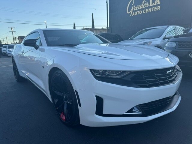 2021 Chevrolet Camaro LT   - Photo 1 - Sun Valley, CA 91352