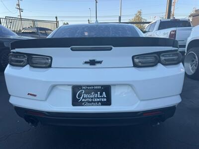 2021 Chevrolet Camaro LT   - Photo 8 - Sun Valley, CA 91352