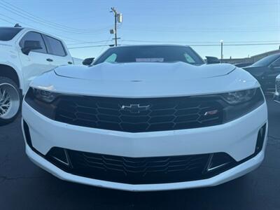 2021 Chevrolet Camaro LT   - Photo 4 - Sun Valley, CA 91352
