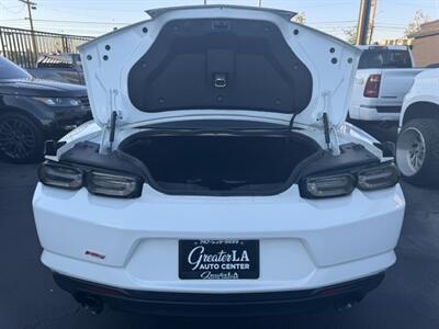 2021 Chevrolet Camaro LT   - Photo 10 - Sun Valley, CA 91352