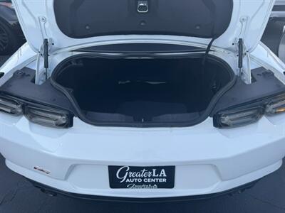2021 Chevrolet Camaro LT   - Photo 9 - Sun Valley, CA 91352